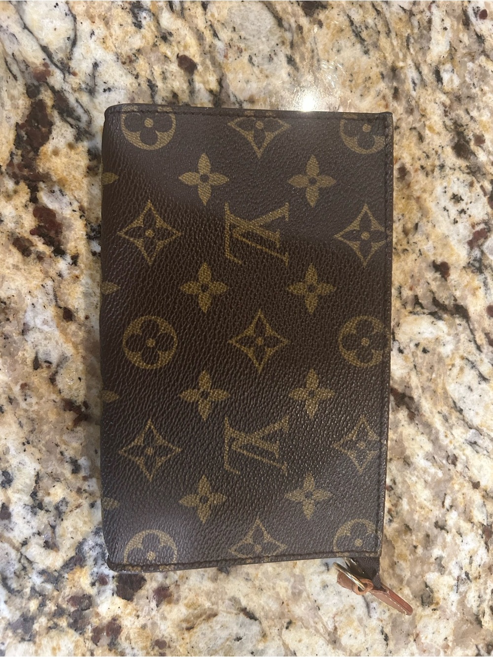 Louis Vuitton Pouch Vintage comes with coa.